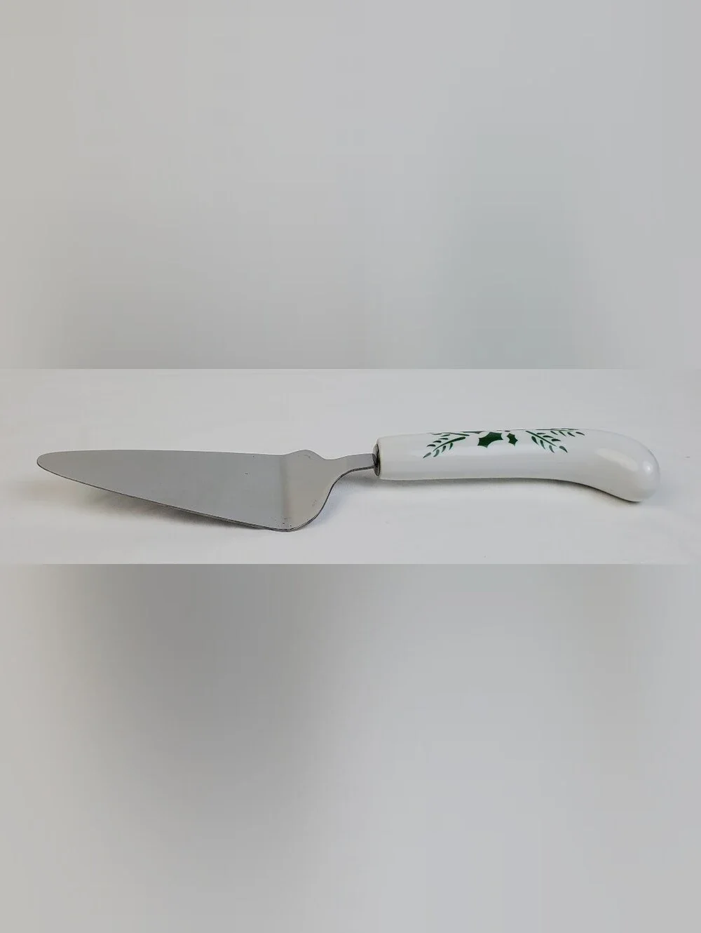 Christmas VTG Green Holly w/ Berries Cake Server Ceramic Handle Japan - GUC